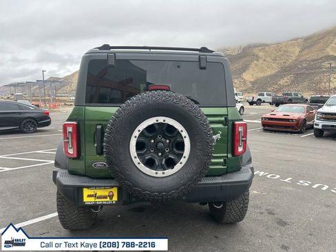 Used 2024 Ford Bronco Badlands image 6