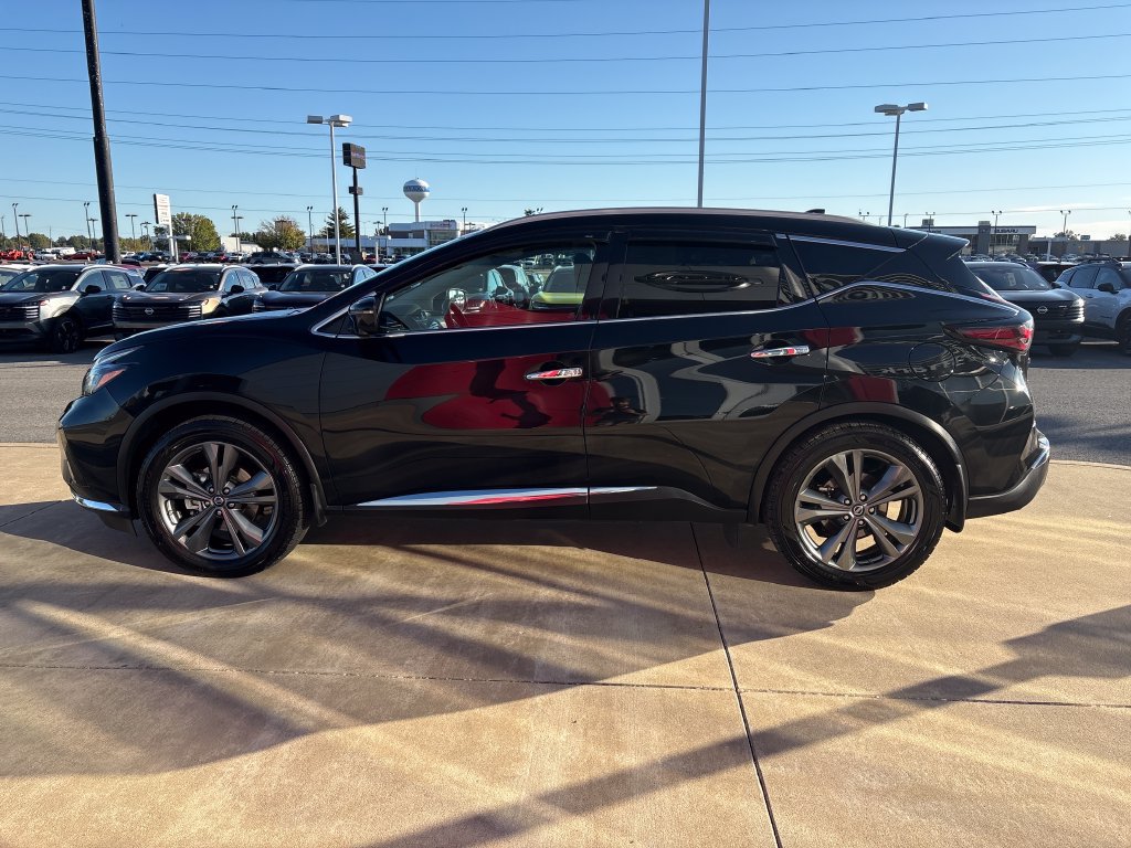 Used 2019 Nissan Murano Platinum w/ Cargo Package AWD/4WD image 2