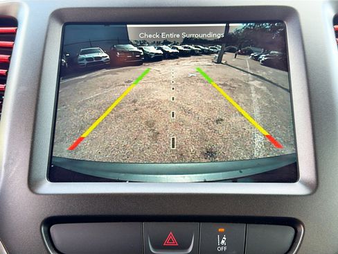 Used 2022 Jeep Cherokee Trailhawk w/ Sound & Nav Group image 31