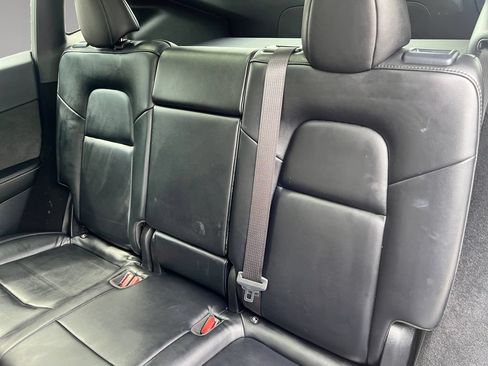 Used 2023 Tesla Model Y Performance AWD/4WD image 15