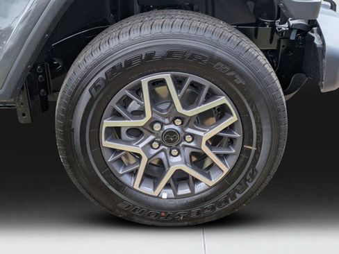 New 2025 Jeep Wrangler Sahara image 9