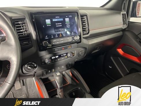 Used 2024 Nissan Frontier PRO-4X w/ Pro Convenience Package AWD/4WD image 25