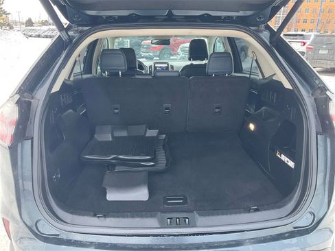 Used 2022 Ford Edge SEL w/ Sport Appearance Package image 21