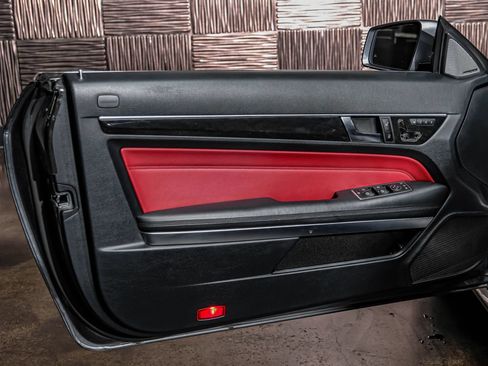 Used 2017 Mercedes-Benz E 550 Cabriolet image 46