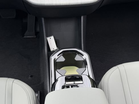 New 2026 Volvo EX30 Plus w/ Climate Package RWD image 13