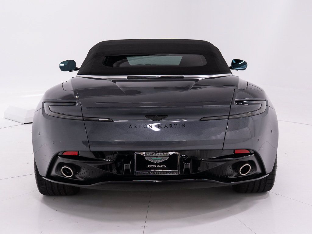 Used 2025 Aston Martin DB12 Convertible RWD image 13