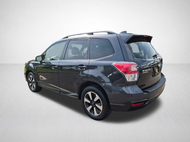 Used 2018 Subaru Forester 2.5i Premium AWD/4WD image 8
