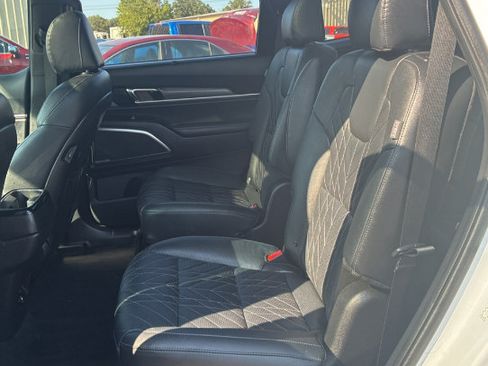 Used 2023 Kia Telluride SX X-Line AWD/4WD image 7