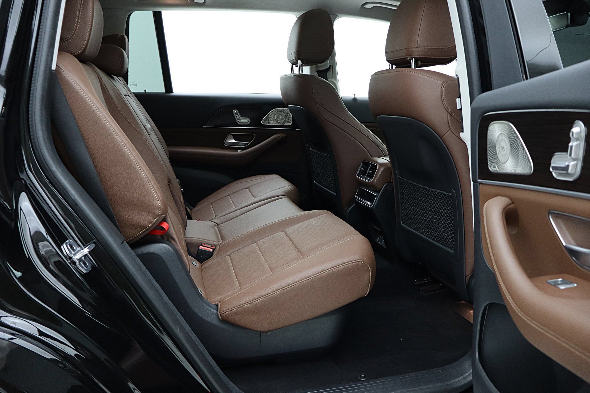 Used 2024 Mercedes-Benz GLS 450 4MATIC image 33