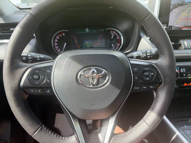 Used 2023 Toyota RAV4 XLE Premium AWD/4WD image 28