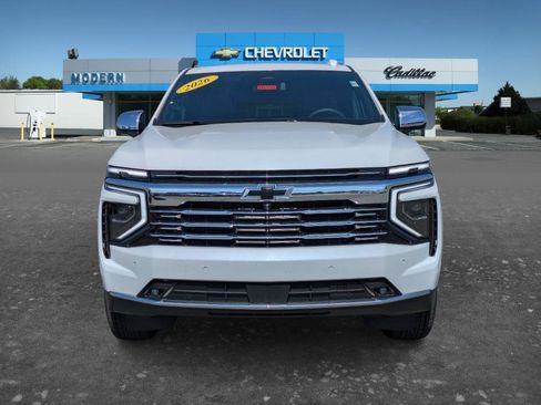 New 2026 Chevrolet Suburban Premier w/ Sun And Tow Package AWD/4WD image 2