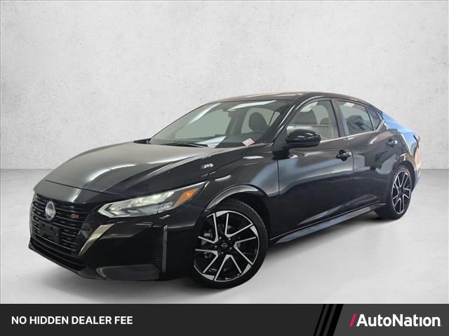 Used 2025 Nissan Sentra SR FWD image 1