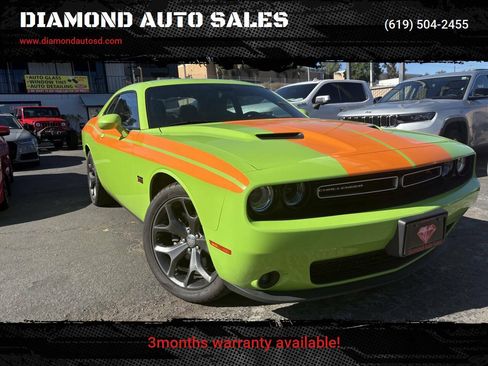 Used 2015 Dodge Challenger R/T Plus RWD image 1