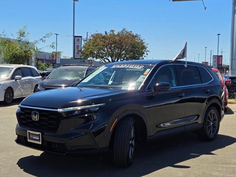 Certified 2026 Honda CR-V EX-L image 3