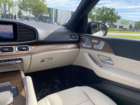 Used 2026 Mercedes-Benz GLE 350 4MATIC image 4