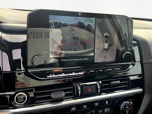 Used 2024 Nissan Pathfinder Platinum w/ Cargo Package image 21