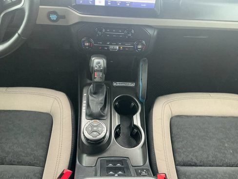 Used 2023 Ford Bronco Wildtrak AWD/4WD image 20