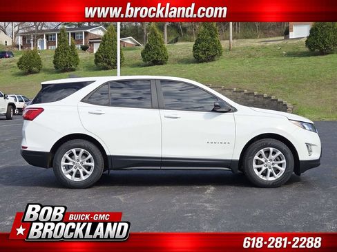 Used 2020 Chevrolet Equinox LS FWD image 2