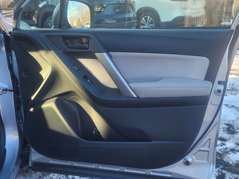 Used 2016 Subaru Forester 2.5i w/ Alloy Wheel Package image 20