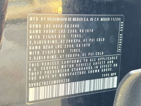 Used 2025 Volkswagen Taos S AWD/4WD image 31