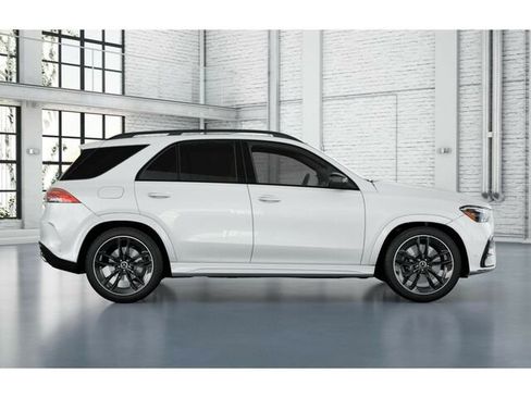 New 2026 Mercedes-Benz GLE 580 4MATIC image 3