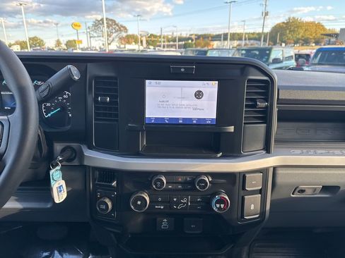 New 2026 Ford F350 XL w/ XL Chrome Package image 32