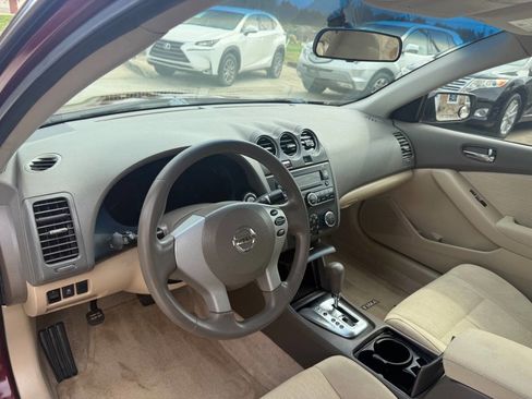 Used 2012 Nissan Altima 2.5 S FWD image 15