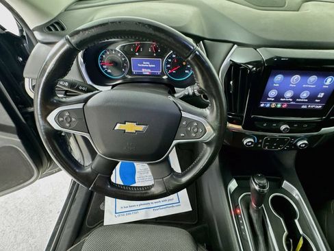 Used 2020 Chevrolet Traverse LT AWD/4WD image 12