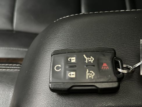 Used 2017 Chevrolet Tahoe LT image 44