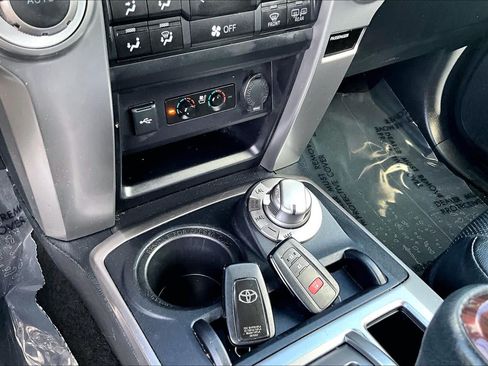 Used 2023 Toyota 4Runner Limited AWD/4WD image 15