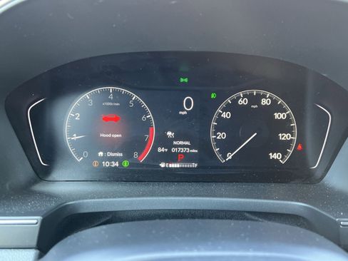 Used 2025 Honda Pilot TrailSport image 18