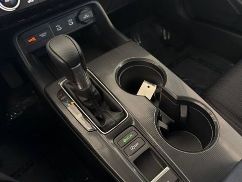 Certified 2025 Honda Civic LX image 24