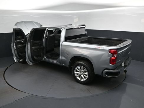 Used 2024 Chevrolet Silverado 1500 Custom AWD/4WD image 2