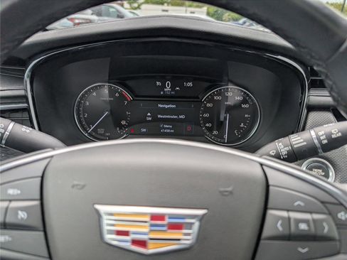 Used 2020 Cadillac XT5 Premium Luxury FWD image 31