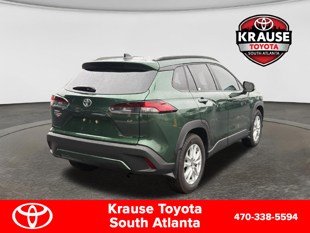 Used 2026 Toyota Corolla Cross LE w/ Moonroof Package FWD image 8