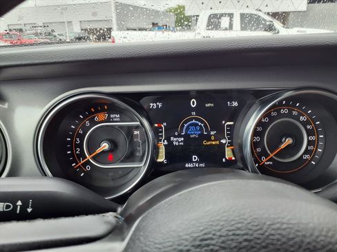 Used 2023 Jeep Wrangler Sport S image 15