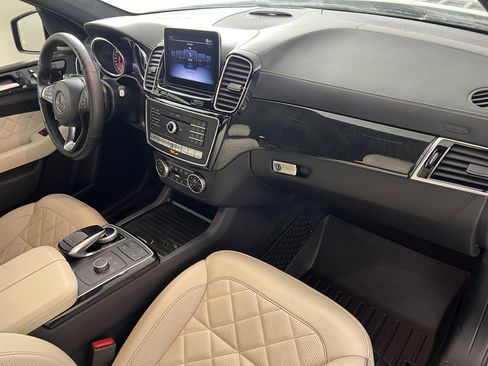 Certified 2018 Mercedes-Benz GLE 43 AMG 4MATIC image 23