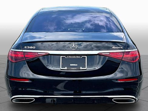 Used 2024 Mercedes-Benz S 580 4MATIC Sedan image 5