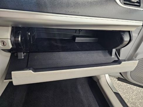 Used 2012 Toyota Camry LE image 25