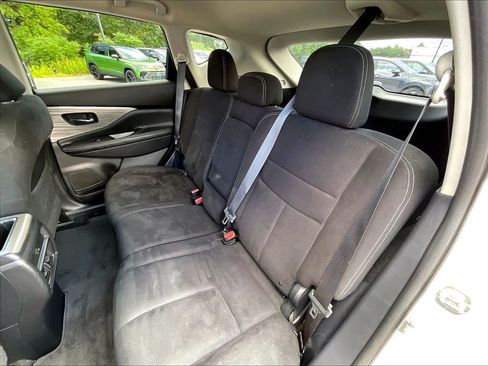 Used 2016 Nissan Murano S w/ Navigation Package AWD/4WD image 14