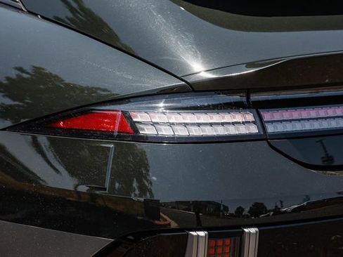 Certified 2023 Hyundai Ioniq 6 SEL AWD/4WD image 10