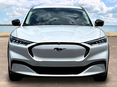 Used 2023 Ford Mustang Mach-E Select RWD image 2