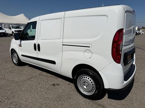 Used 2022 RAM ProMaster City Tradesman FWD image 9