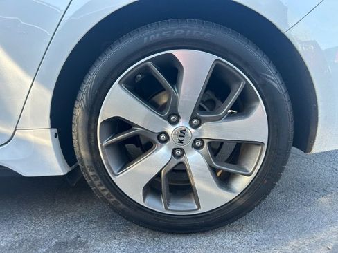 Used 2020 Kia Optima S image 20