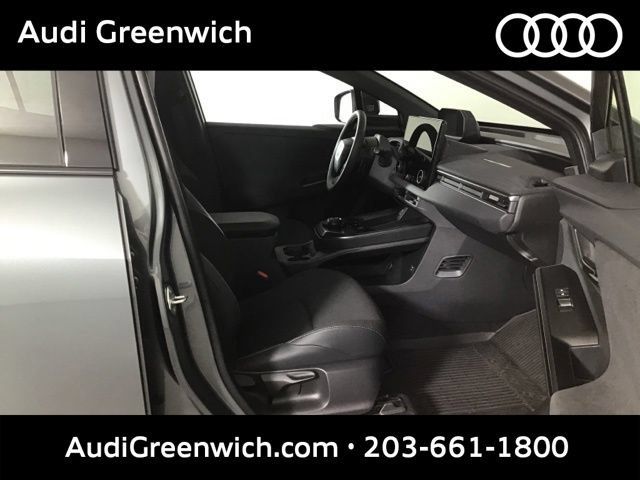 Used 2026 Toyota C-HR AWD/4WD image 23
