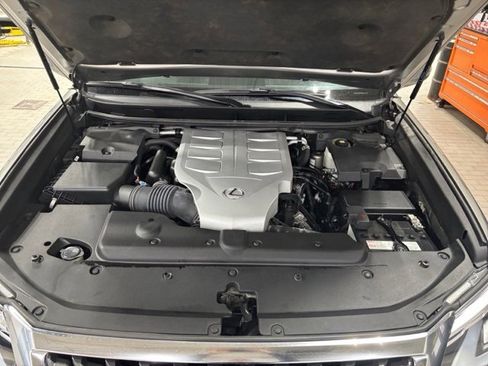 Used 2023 Lexus GX 460 Premium image 29