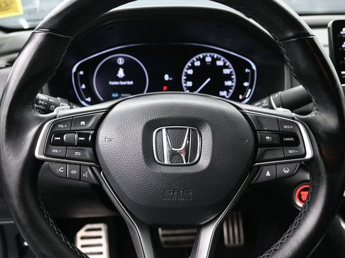 Used 2022 Honda Accord Sport image 10