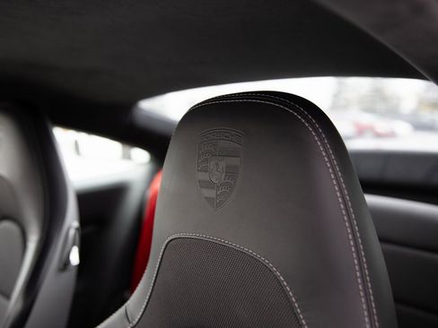 Certified 2019 Porsche 911 Carrera 4 GTS image 14
