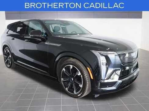 Certified 2025 Cadillac Escalade IQ Sport 2 AWD/4WD image 11