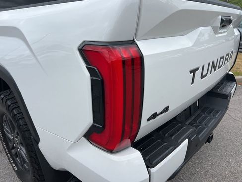 Used 2024 Toyota Tundra SR5 w/ SR5 Convenience Package AWD/4WD image 12